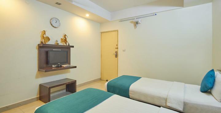 Capital O 16324 Niche Suites Bangalore Buitenkant foto