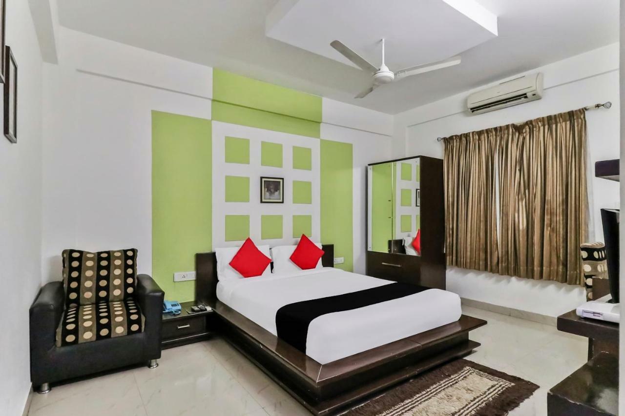 Capital O 16324 Niche Suites Bangalore Buitenkant foto