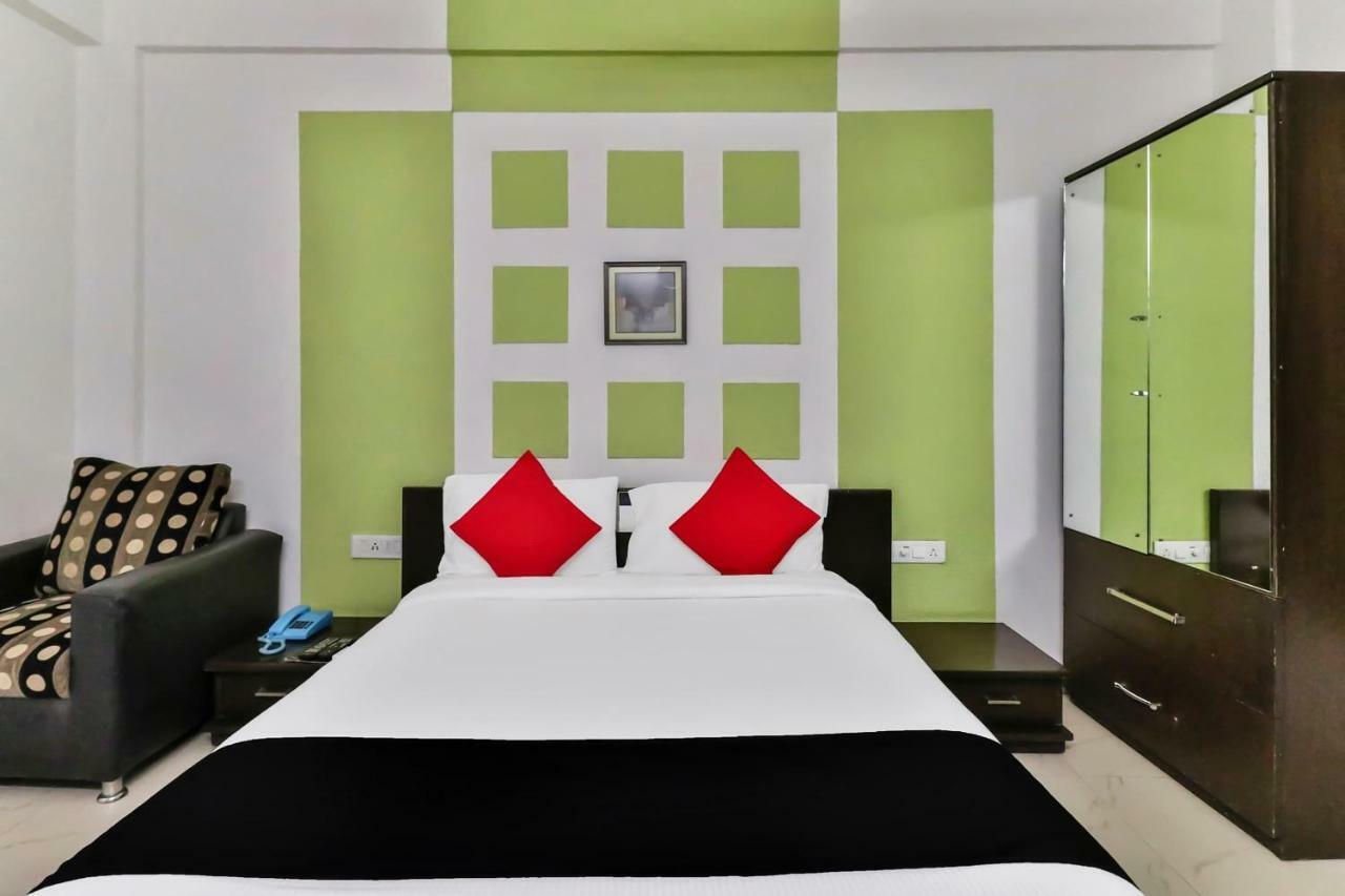 Capital O 16324 Niche Suites Bangalore Buitenkant foto