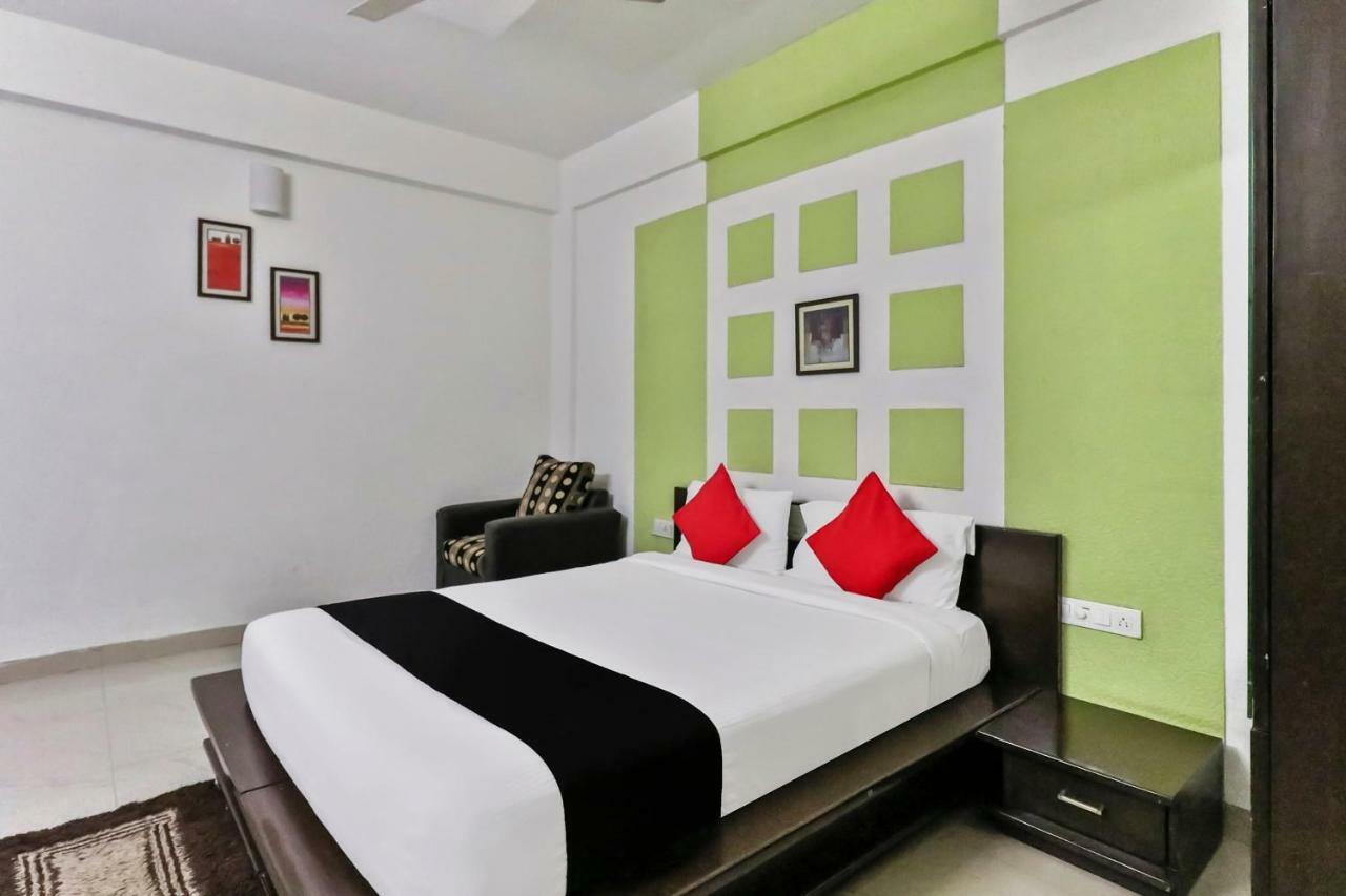 Capital O 16324 Niche Suites Bangalore Buitenkant foto