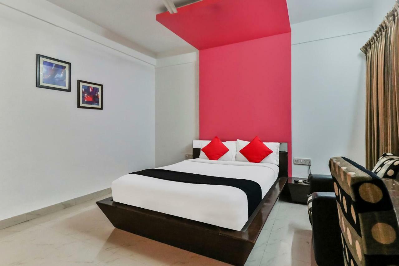 Capital O 16324 Niche Suites Bangalore Buitenkant foto