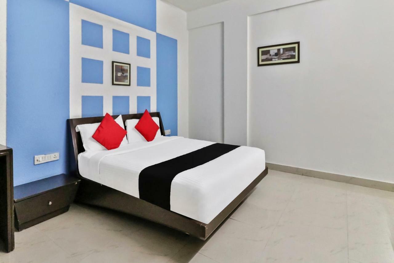 Capital O 16324 Niche Suites Bangalore Buitenkant foto