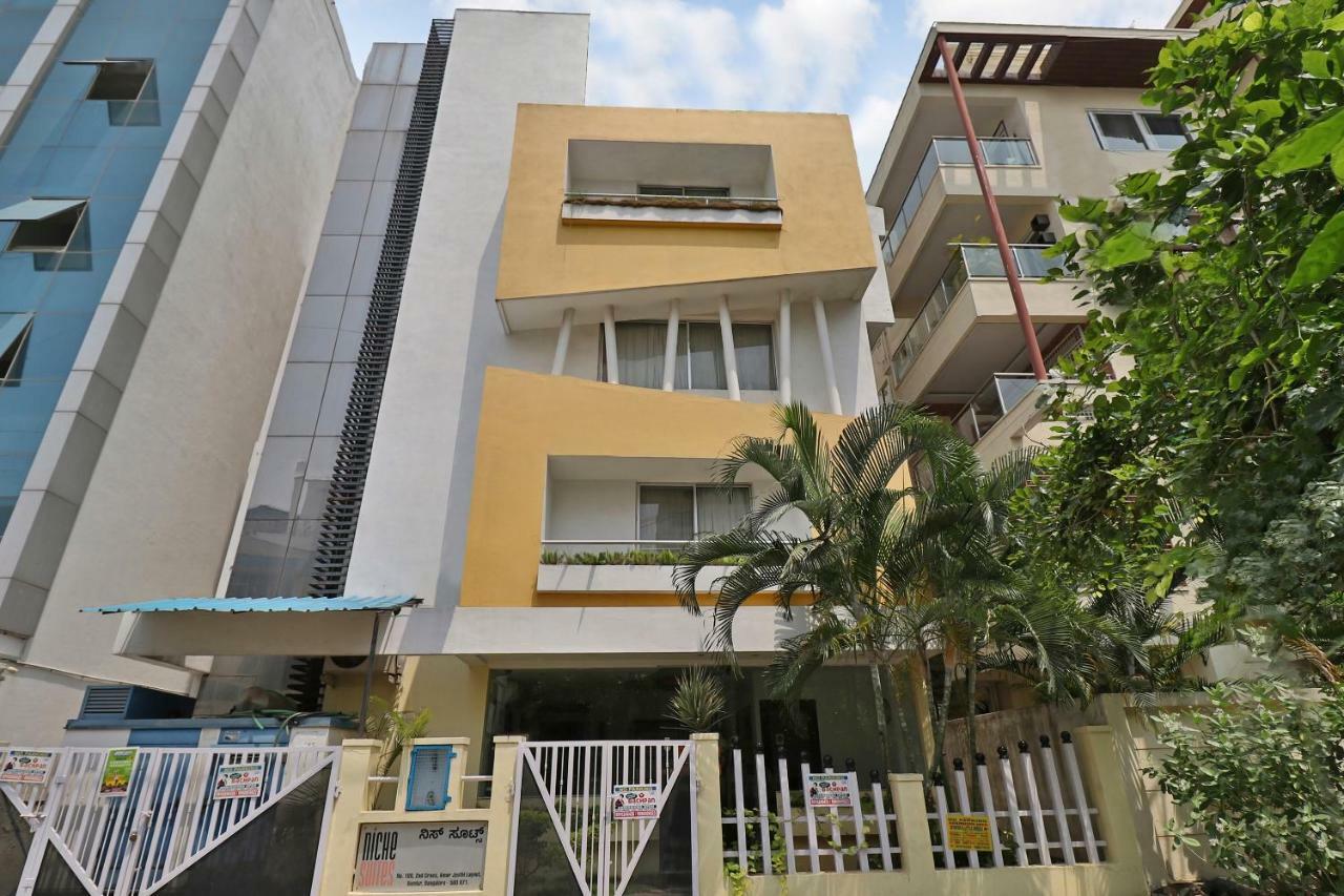 Capital O 16324 Niche Suites Bangalore Buitenkant foto